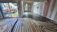 gremmsol-ingenierie-Maitre-d-oeuvre-Chateaugiron-45-Chape-en-cours-de-coulage
